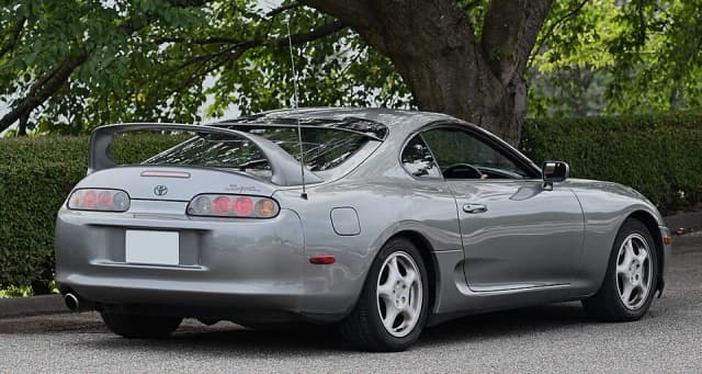 Toyota Supra (A80)